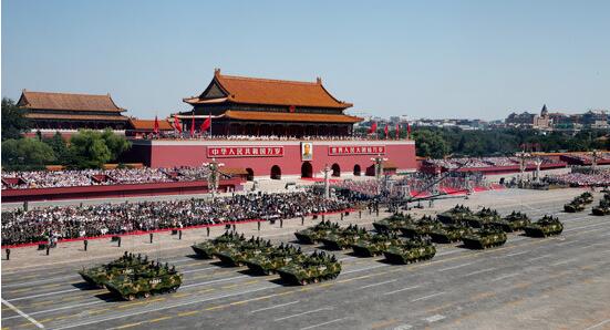 长城润滑油为抗战胜利70周年阅兵保驾护航 长城润滑油为抗战胜利70周年阅兵保驾护航